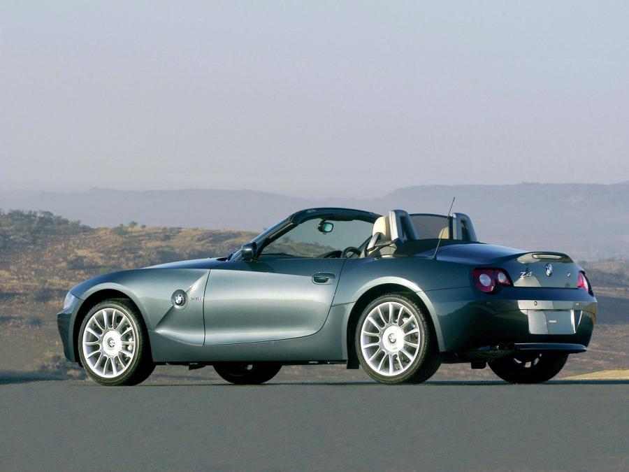  BMW Z4 Roadster Individual 2004 года  (фото 8 из 17)